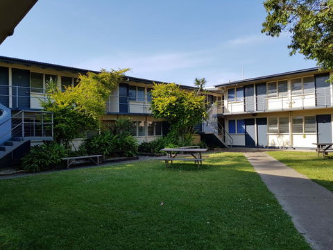 Minjerribah Island Accommodation Straddie - Dentist Find 2