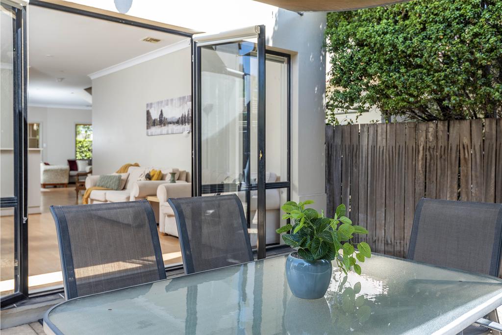 MOMENTS FROM BRADDON  ANU SPACIOUS and RELAXED