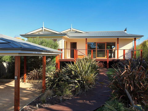 Monterey - Dentists Australia 0