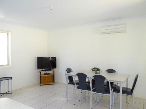 Moonta Bay Cabins - Dentist Find 2