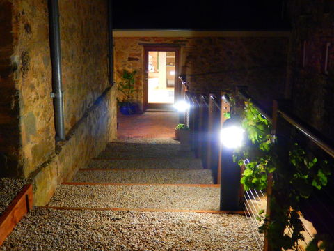 Morialta Barns - Dentist Find 2