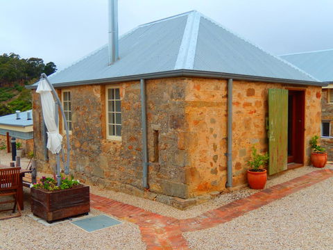 Morialta Barns - Dentist Find 0