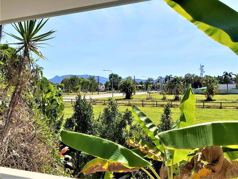 Motel Ingham - Dentists Australia 2