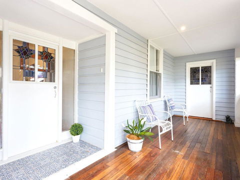 Myall River Cottage - Dentist Find 0