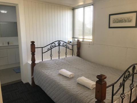 Nerang66 - Dentist Find 3
