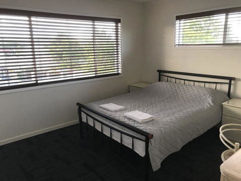 Nerang66 - Dentist Find 0