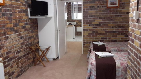 Nimbin Rocks Retreat - Dentist Search 1