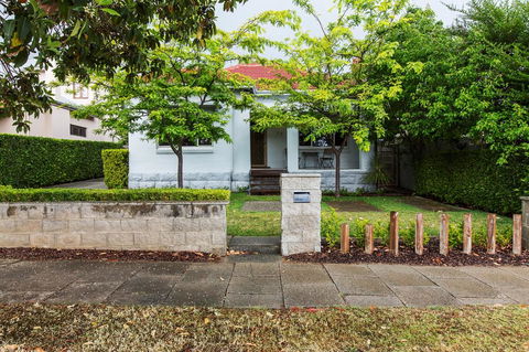 North Cottesloe Cottage - Dentist Search 0