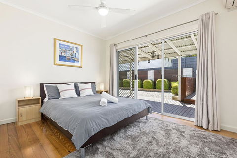 North Haven Lovely Coastal Beach House, Private Garden, Walk To Beach And Village - Dentists Australia 1