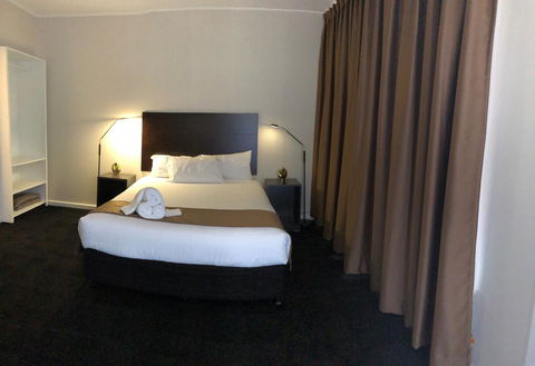 Nowra Motor Inn - Dentist Find 3