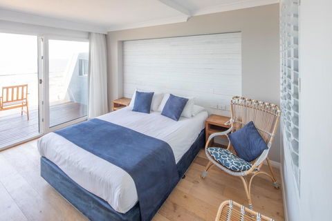 Ocean Front Motel - Dentists Australia 3