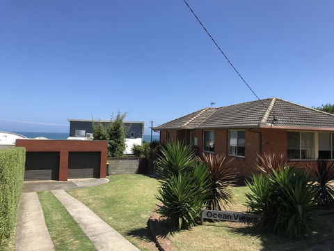 OCEAN VIEWS - Dentist Find 0
