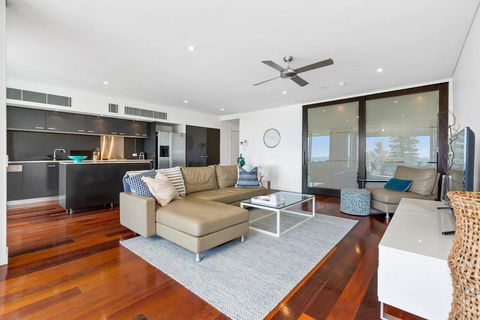 OCEAN VIEWS @ NOR NOR EAST 201 - Dentist Find 3