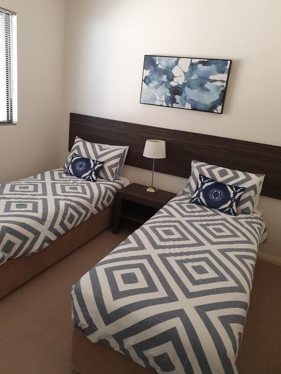 Oceanic Apartment