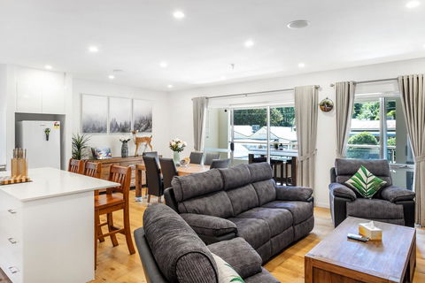 Olinda Two Bedroom Apartment - B2 - Dentist Find 3