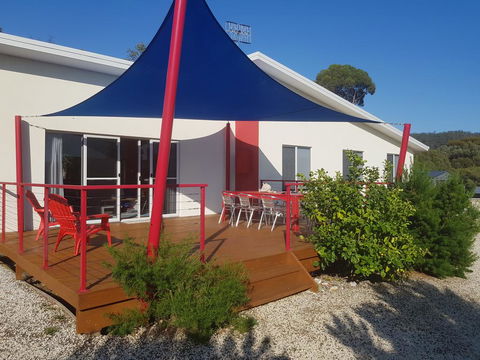 Orford Holiday House - Dentist Find 1