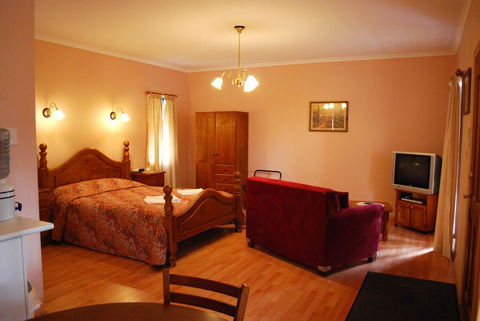 Osteria Sanso B&B - Dentist Find 2