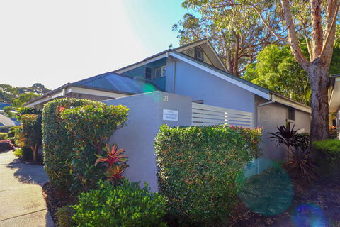 Oystercatcher Executive Resort Villa - Dentist Search 0