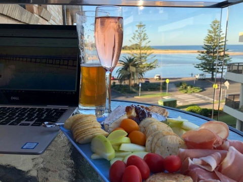 Pacific Court,Unit 10 - Dentists Australia 0