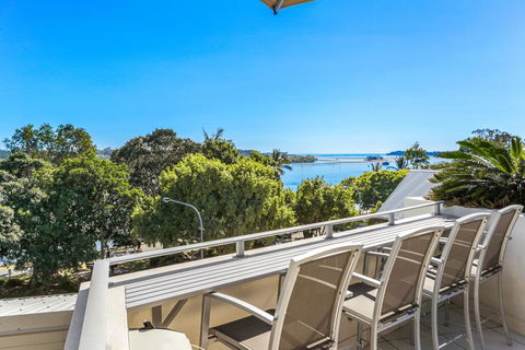 Panoramic River And Ocean Views, Noosaville - Dentist Find 1