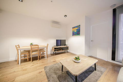 Panoroma Apartments - Dentist Find 2
