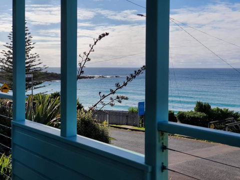 Paradise House, Boat Harbour Beach - Dentists Australia 1