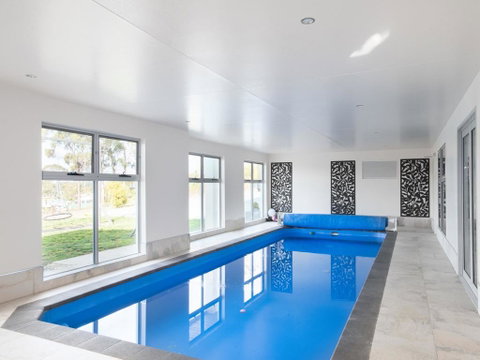 Paradise Point - Tamar Valley 14 Persons Residence With Pool - Dentist Find 2