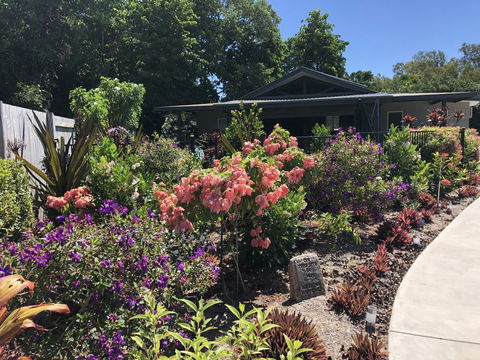 Paradise Retreat - Dentist Find 0