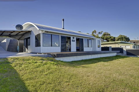 Park Beach Retreat - Dentist Find 2