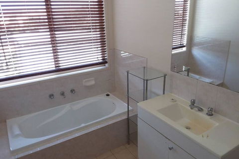 Park View, Maitland - Dentists Australia 1