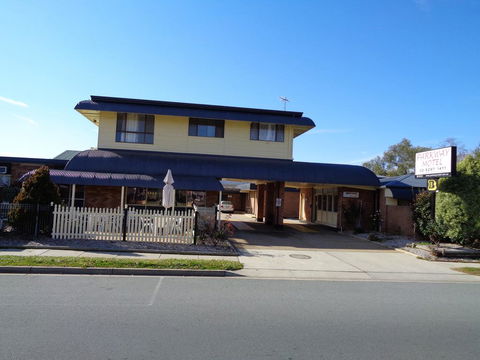 Parkway Motel - Dentist Search 0