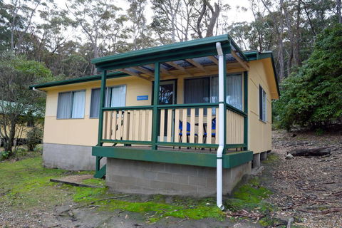 Pebbly Beach Shacks - Dentist Find 2