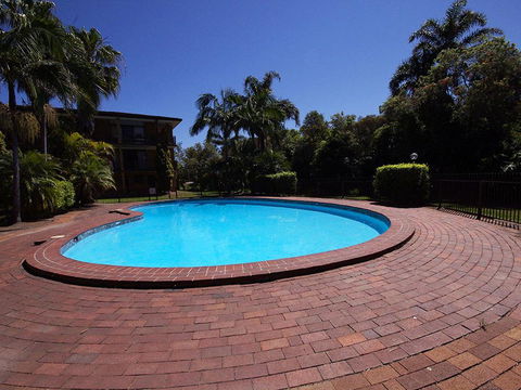 Pelican Place - Dentists Australia 0