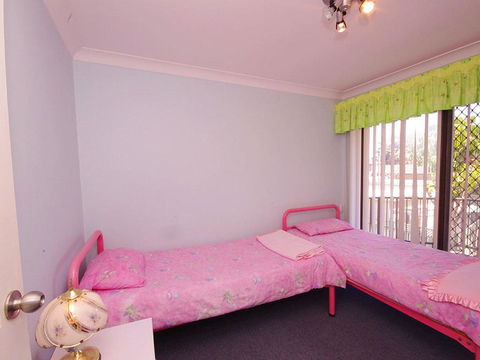 Pelican Place - Dentists Australia 2