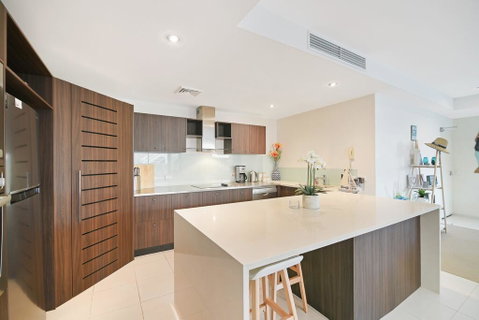 Peregian On The Beach Unit 3 - Dentist Search 2