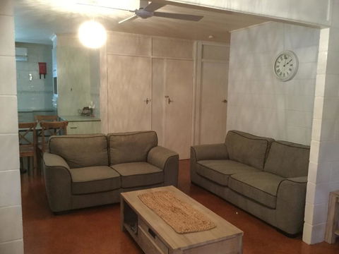 Pet Friendly Home Walking Distance To Surf Beach - North St, Woorim - Dentist Search 2