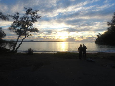 Pleasurelea Tourist Resort & Caravan Park - Dentist Find 1
