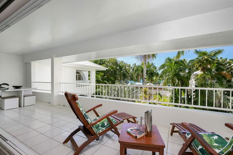 Poolside Apt In Alamanda Beachfront Resort (88) - Dentist Find 0