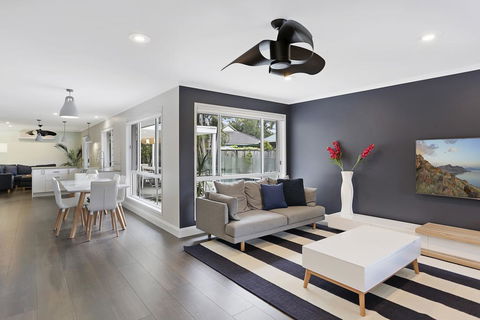 Poolside Noosa Oasis - Pet Friendly - Dentist Find 2