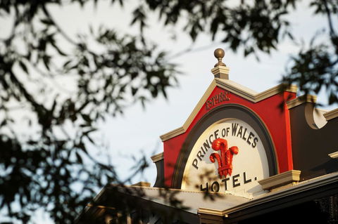 Prince Of Wales Hotel, Bunbury - Dentist Find 2
