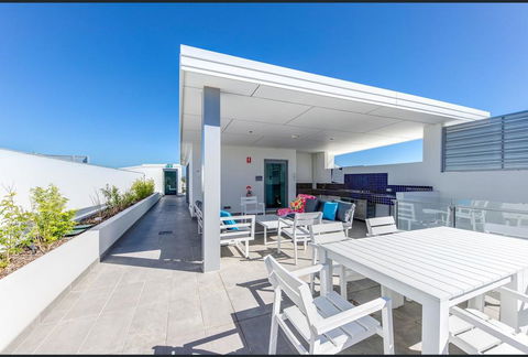 Private Mooloolaba Family 2 Bedroom Unit - Dentist Search 2