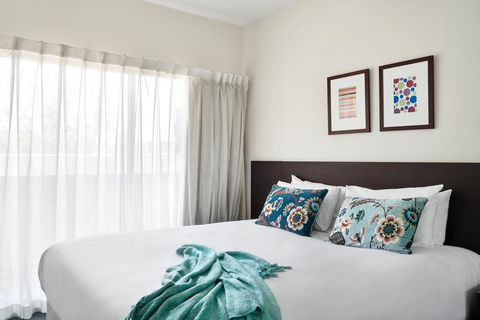 Punthill Essendon Grand - Dentists Australia 3