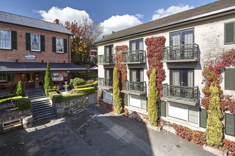 Quality Hotel Colonial Launceston - Dentist Search 1