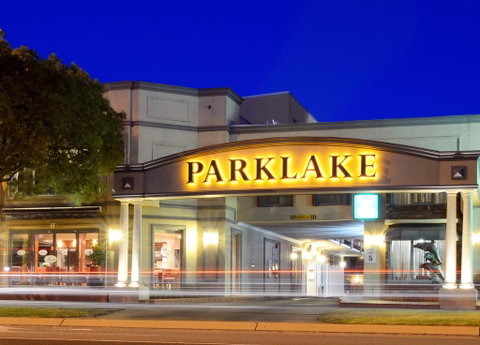 Quality Hotel Parklake Shepparton - Dentist Find 0