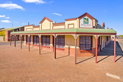 Quality Inn Railway Motel - Dentist Search 0