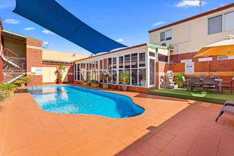 Quality Inn Railway Motel - Dentist Search 1