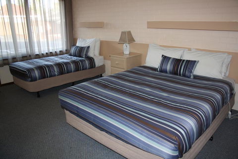 Raglan Motor Inn - Dentist Find 2
