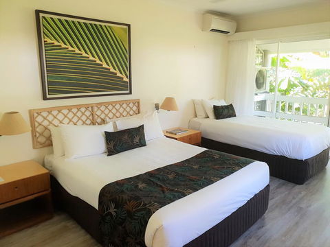 Rainforest Castaways Resort And Spa - Dentist Find 2