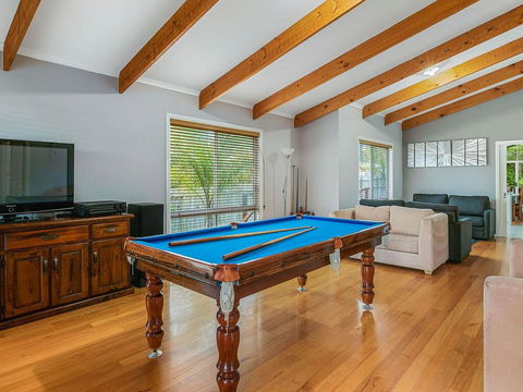 Red Rocks Villa - Dentists Australia 0