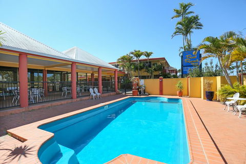 Reef Resort Motel - Dentists Australia 0